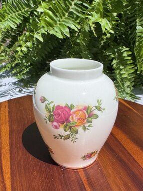 Vintage Royal Albert Old Country Roses Bud Vase, 4" Fine Bone China Vase